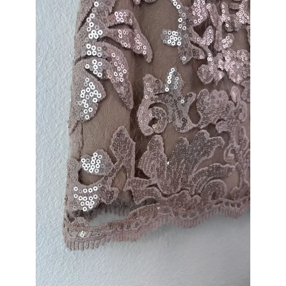 Dress the population women's small beige lace overlay fitted mini party dress - Picture 8 of 9